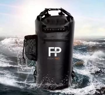 Small Dry Bag Fish Pro (10L)